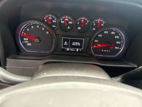 Used 2022 Chevrolet Silverado 1500 Custom AWD/4WD image 9