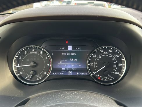 Certified 2021 Nissan Armada Platinum w/ Captain's Chairs Package image 19