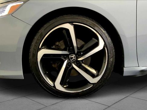 Used 2022 Honda Accord Sport image 10