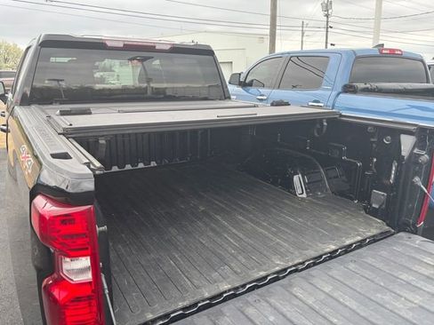 Used 2023 Chevrolet Silverado 1500 LT image 26