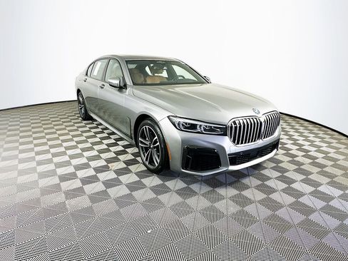 Used 2021 BMW 740i xDrive w/ M Sport Package AWD/4WD image 1