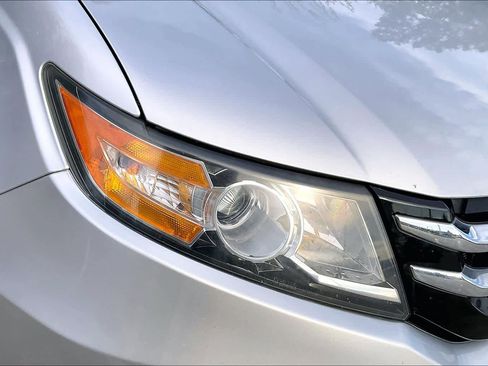 Used 2015 Honda Odyssey EX-L image 24