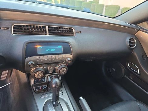 Used 2010 Chevrolet Camaro SS w/ RS Package image 9