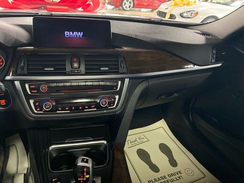 Used 2013 BMW 328i Sedan RWD image 11