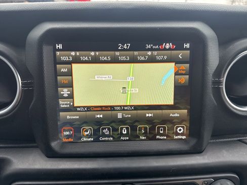 Used 2021 Jeep Wrangler Unlimited Sahara w/ Cold Weather Group image 34