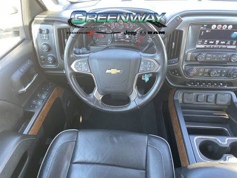 Used 2019 Chevrolet Silverado 2500 High Country w/ Duramax Plus Package AWD/4WD image 14
