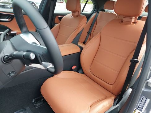 Used 2024 Mercedes-Benz C 300 Sedan image 17