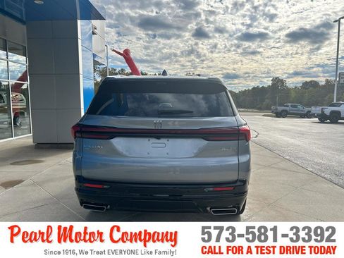 New 2026 Buick Enclave Sport Touring w/ Power Package image 5