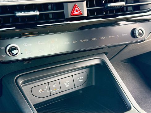 New 2026 Kia K5 LXS image 10