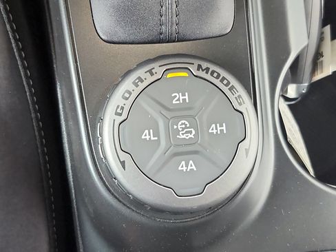 New 2026 Ford Bronco Badlands AWD/4WD image 27