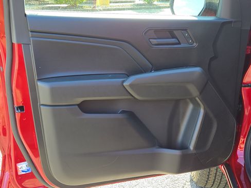 New 2026 Chevrolet Colorado W/T image 14