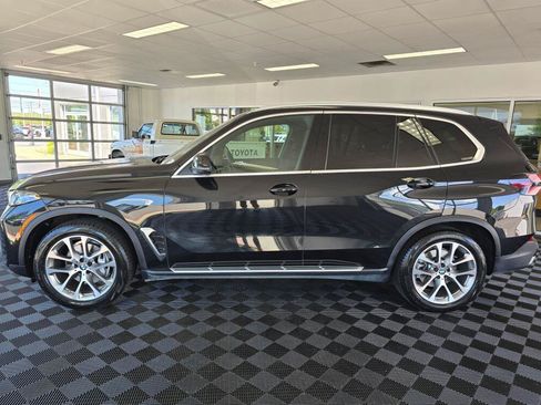 Used 2026 BMW X5 xDrive40i AWD/4WD image 6