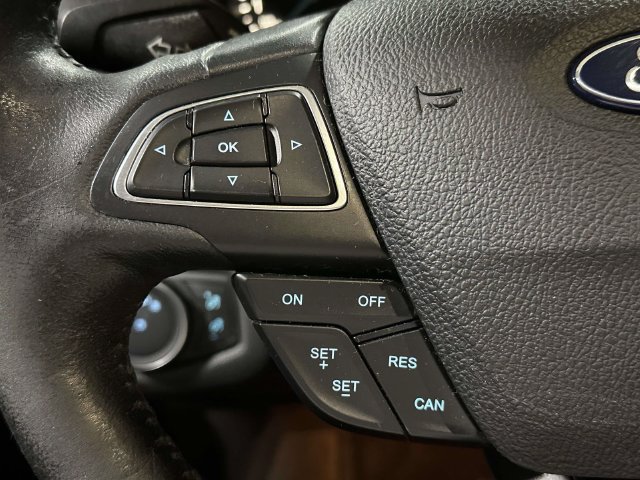 Used 2019 Ford Escape SEL AWD/4WD image 28