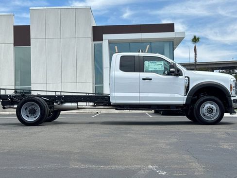 New 2026 Ford F450 XL w/ XL Chrome Package AWD/4WD image 2