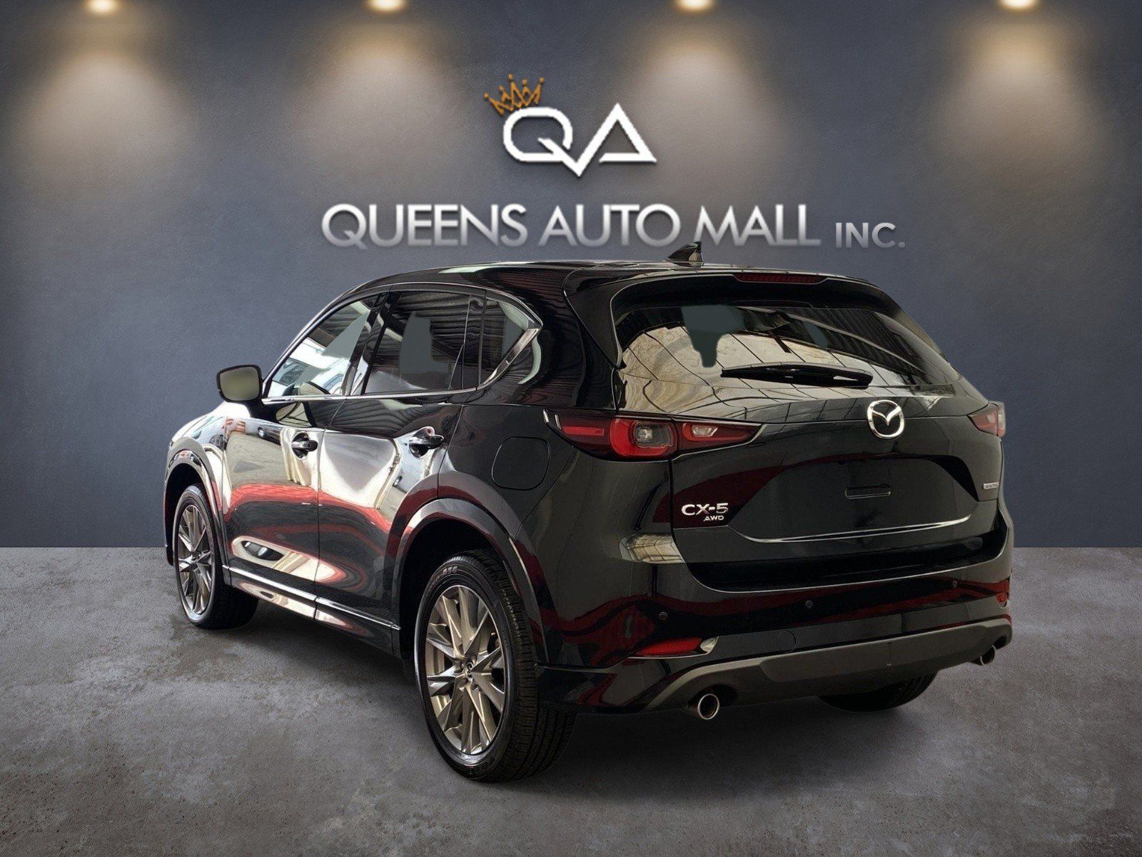 Used 2025 MAZDA CX-5 AWD 2.5 S w/ Premium Plus Pkg image 4
