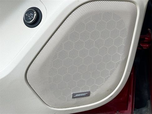 Used 2022 GMC Acadia Denali w/ Denali Ultimate Package image 19