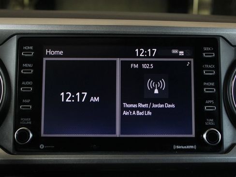 Used 2020 Toyota Tacoma SR5 RWD image 19