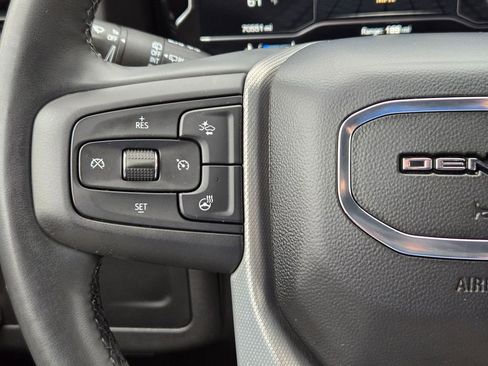 Used 2023 GMC Yukon XL Denali AWD/4WD image 24