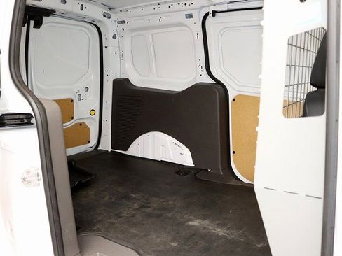 Used 2022 Ford Transit Connect XLT image 25