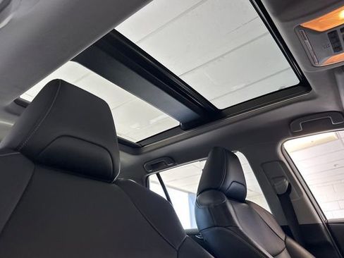 Used 2019 Toyota RAV4 Limited w/ Advanced Technology Package FWD image 19
