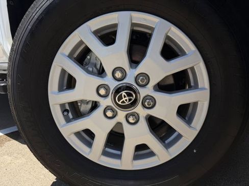 Used 2025 Toyota Tacoma SR RWD image 9