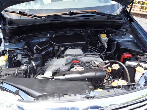 Used 2010 Subaru Forester 2.5X Limited AWD/4WD image 24