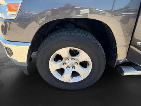 Used 2023 RAM 1500 Big Horn AWD/4WD image 9