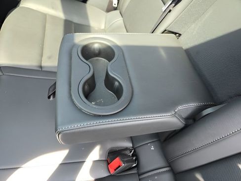 Used 2022 Cadillac XT4 Premium Luxury w/ Technology Package image 28