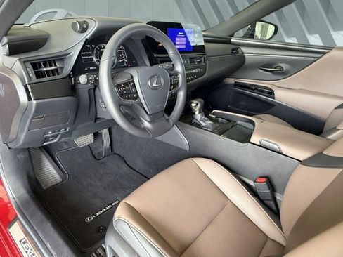 Certified 2025 Lexus ES 350 w/ Premium Package FWD image 10