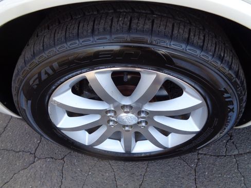 Used 2015 Buick Enclave Premium w/ Experience Buick Package image 30