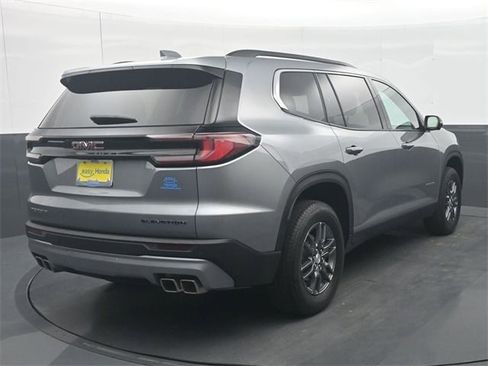 Used 2025 GMC Acadia Elevation image 7