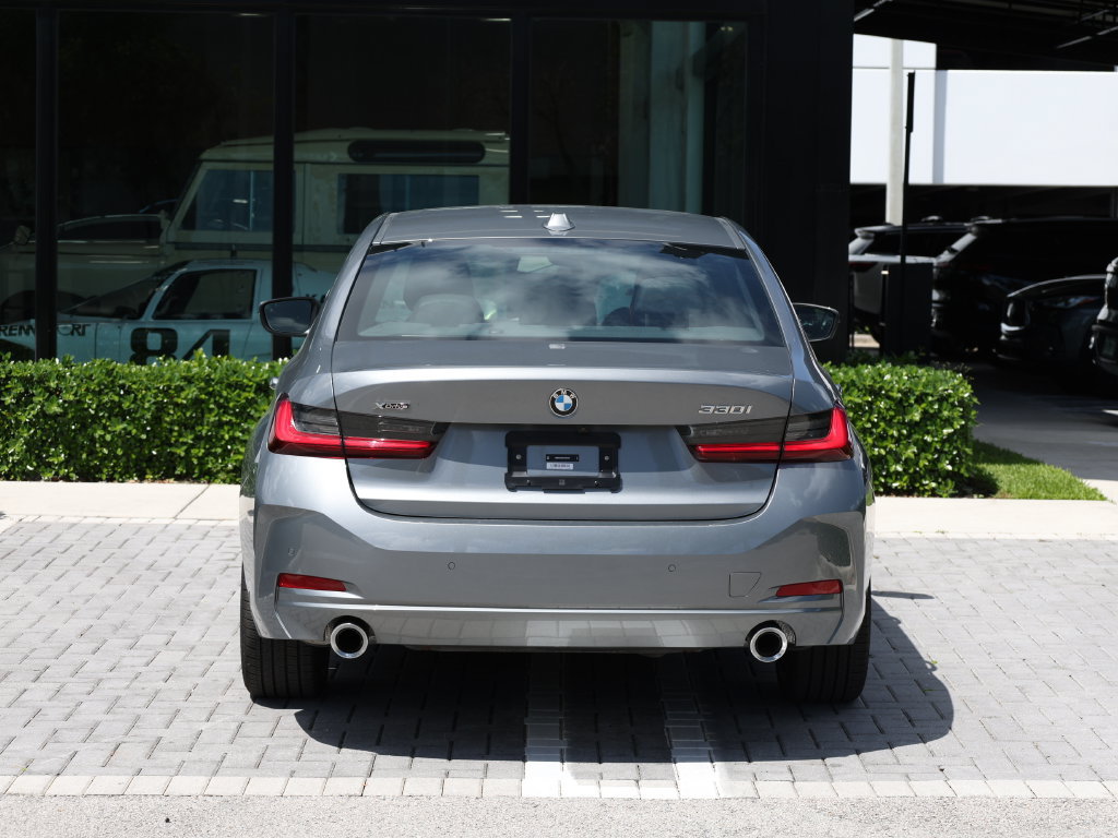 Used 2026 BMW 330i xDrive Sedan w/ Premium Package AWD/4WD image 6