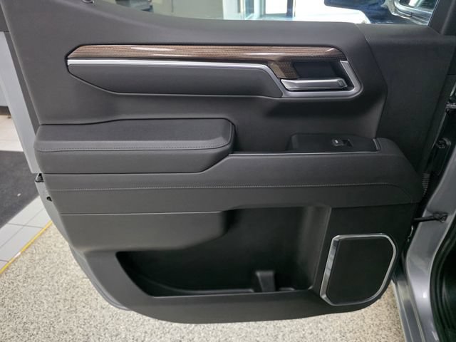 Used 2026 Chevrolet Silverado 1500 RST AWD/4WD image 9