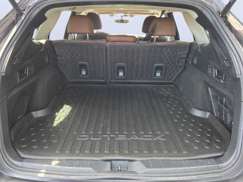Used 2021 Subaru Outback Touring XT AWD/4WD image 18