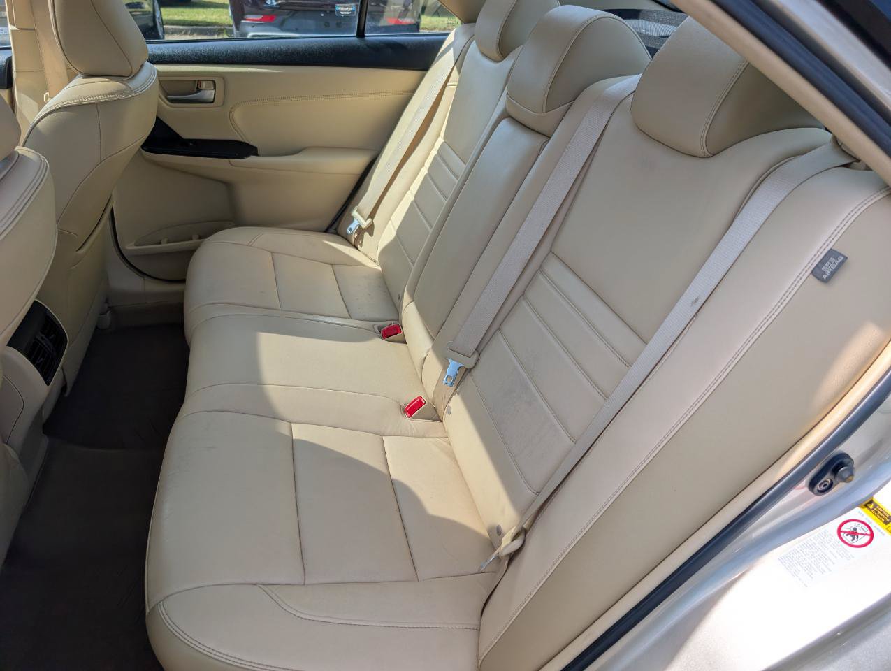 Used 2016 Toyota Camry XLE w/ Moonroof Package FWD image 28