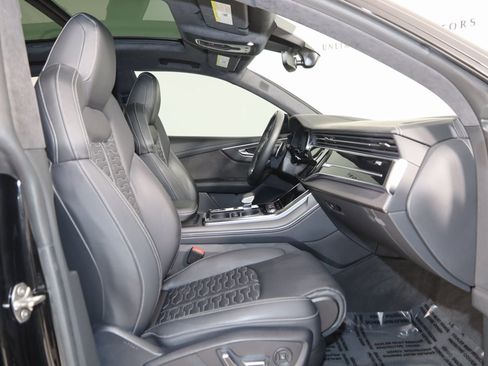 Used 2023 Audi RS Q8 image 16