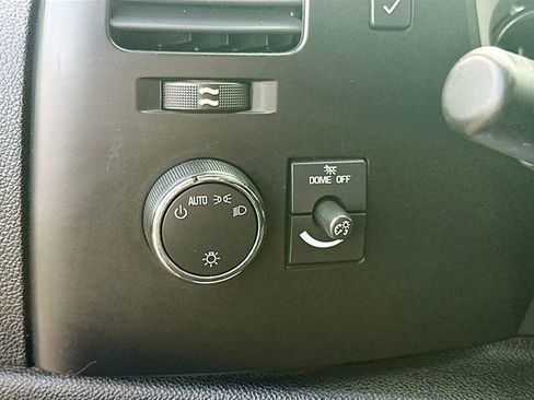 Used 2008 Chevrolet Silverado 3500 LT image 11