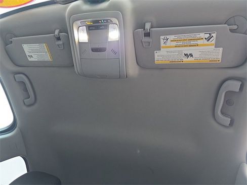 Used 2019 Chevrolet Equinox LT image 22