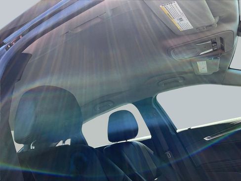 Used 2018 Chevrolet Impala LT FWD image 26
