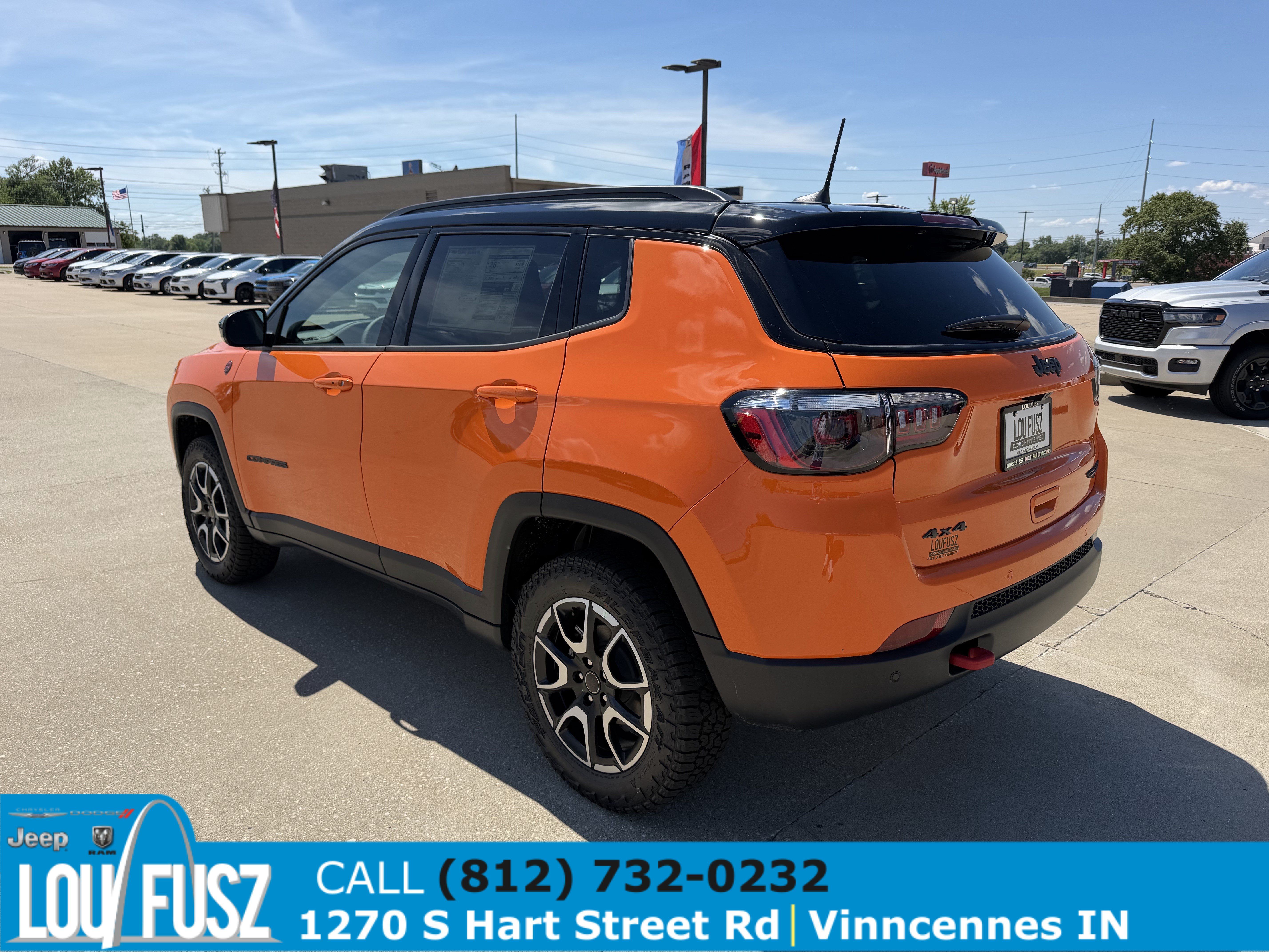 New 2026 Jeep Compass Trailhawk w/ Sun, Sound & Navigation Group AWD/4WD image 5