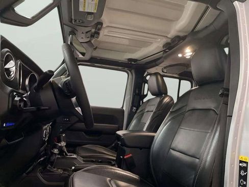 Used 2023 Jeep Wrangler Unlimited Sahara w/ Dual Top Group image 23