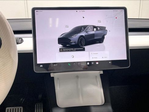 Used 2022 Tesla Model Y Performance image 8