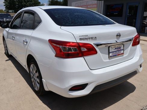 Used 2019 Nissan Sentra S FWD image 5