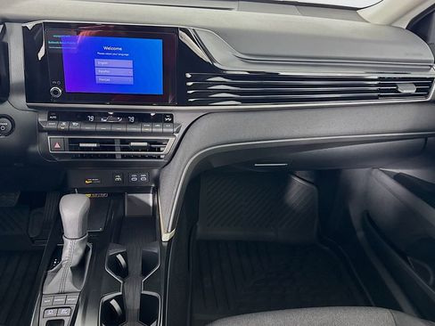 Used 2026 Toyota Camry LE image 26