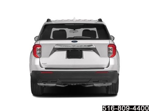 Used 2023 Ford Explorer XLT w/ Equipment Group 202A AWD/4WD image 6