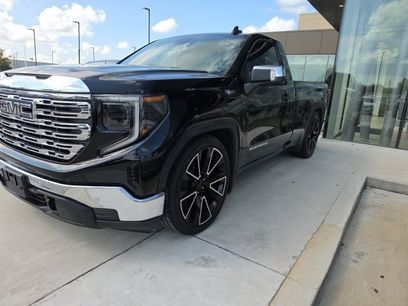 Used 2025 GMC Sierra 1500 Pro w/ Pro Value Package