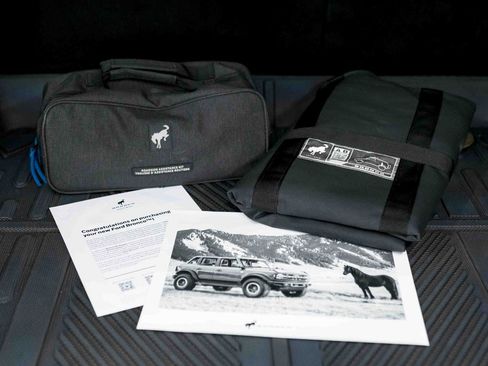 Used 2022 Ford Bronco Black Diamond w/ Sasquatch Package AWD/4WD image 81