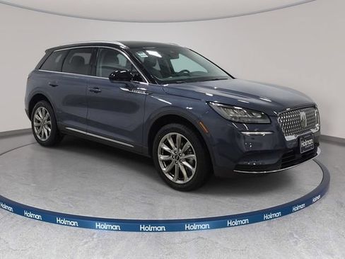 Certified 2022 Lincoln Corsair AWD w/ Premium Package image 3