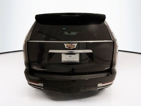 Certified 2025 Cadillac Escalade ESV Premium Luxury image 6
