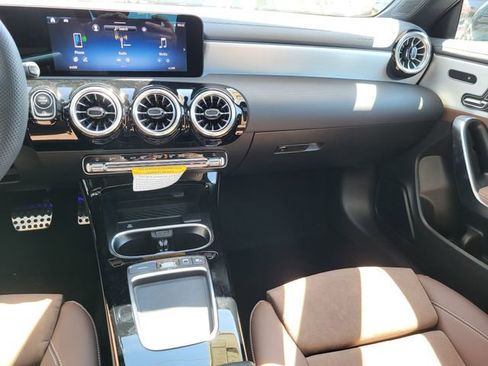 Certified 2025 Mercedes-Benz CLA 250 4MATIC image 29